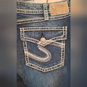Women's plus size jeans
